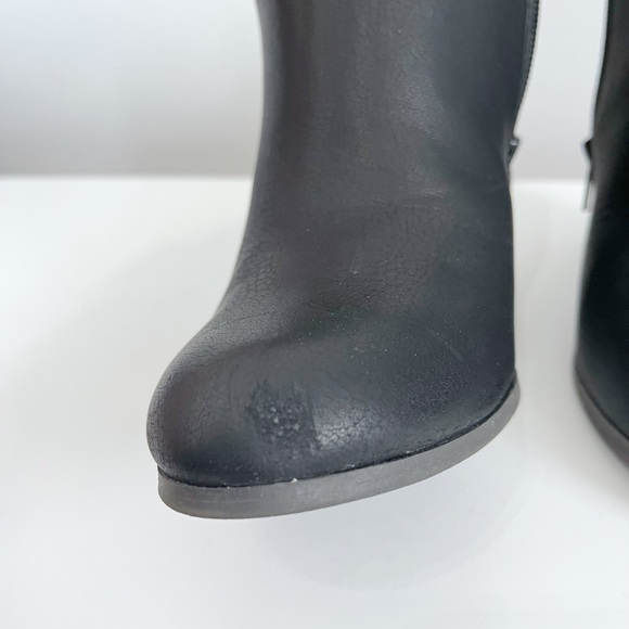 Fergalicious Black Punch Chelsea Booties - Picture 4 of 6